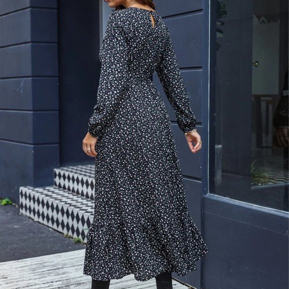 Dainty Floral Bishop Ruffle Hem Dress - Picture 4 of 9